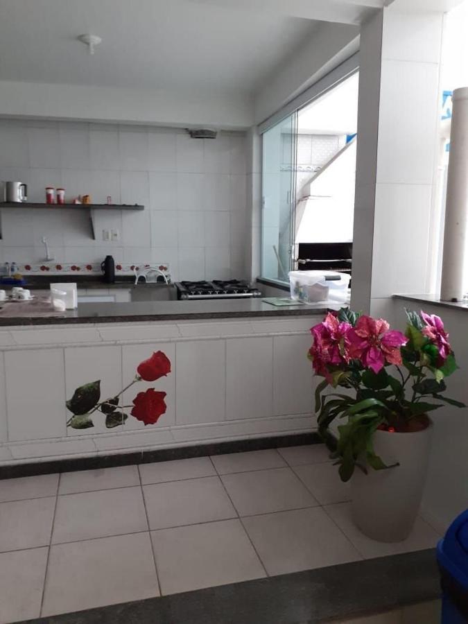 Bed and Breakfast Pousada Vitoria Убатуба Экстерьер фото