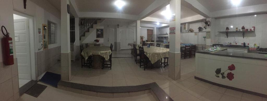 Bed and Breakfast Pousada Vitoria Убатуба Экстерьер фото